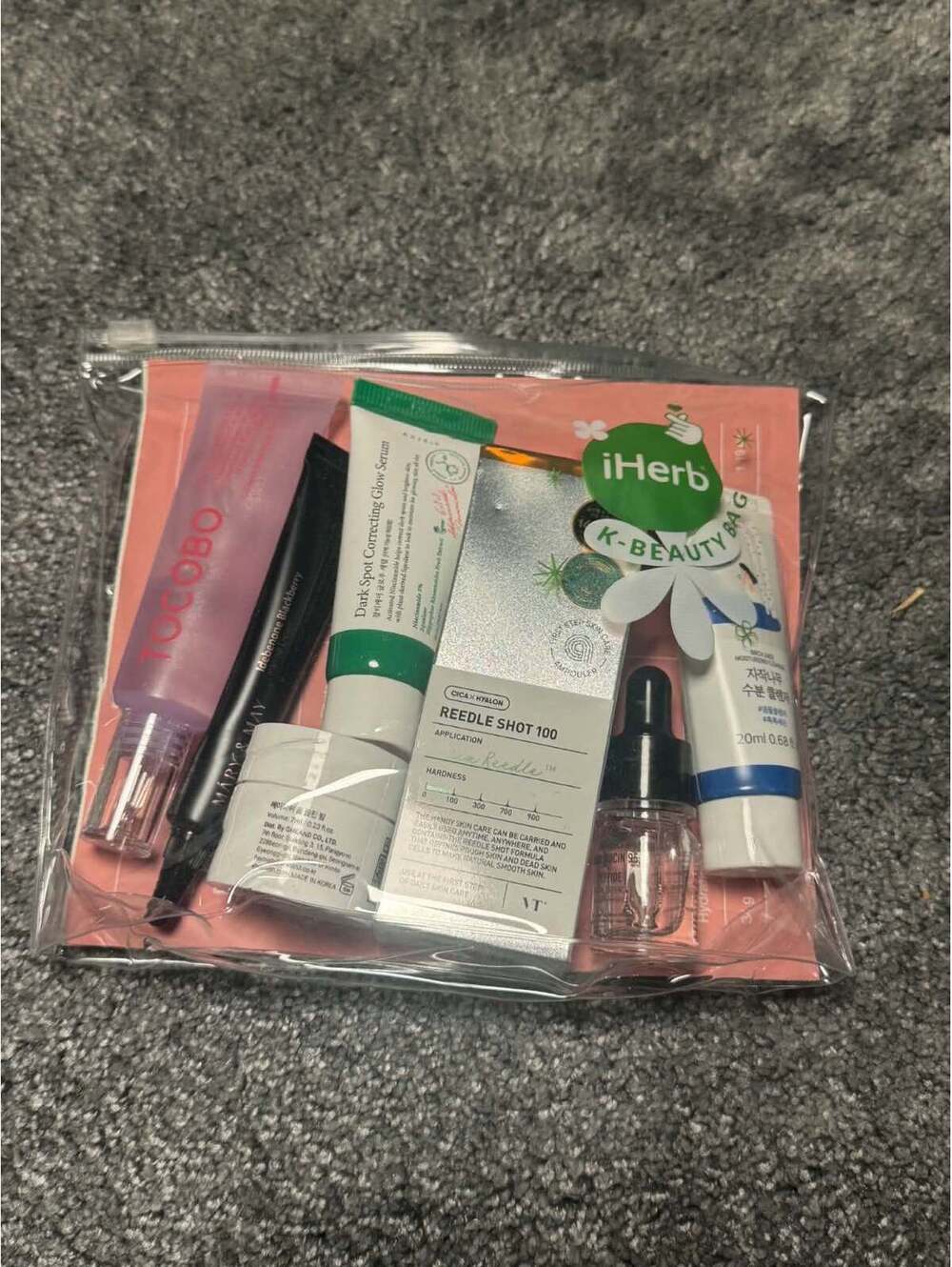iHerb K-Beauty Bag 8 Pc Korean Skincare Set VT AXIS-Y TOCOBO Biodance